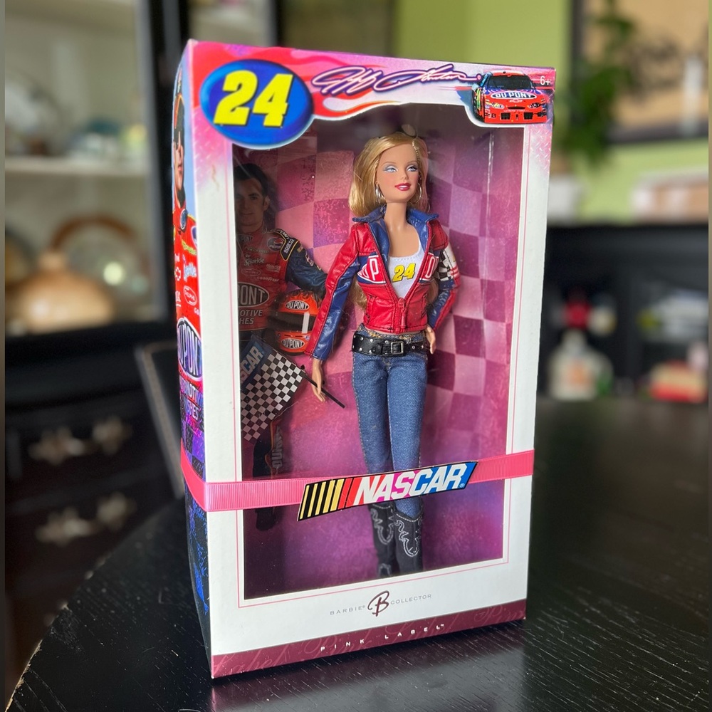 Jeff Gordon Barbie, 2006